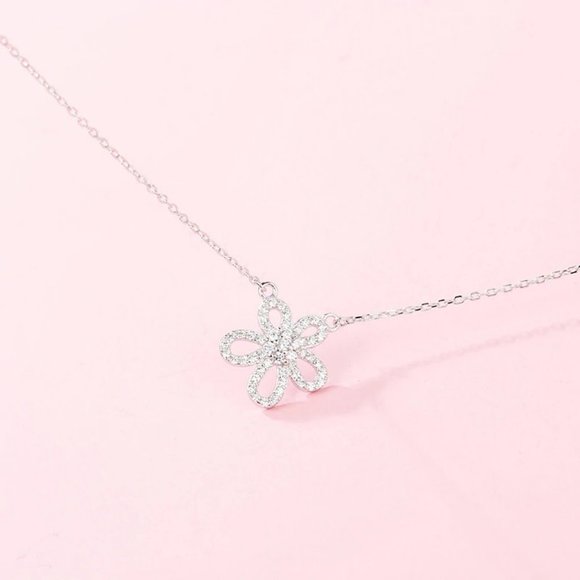 *NEW 925 Sterling Silver Diamond Flower Necklace Z - Picture 3 of 7